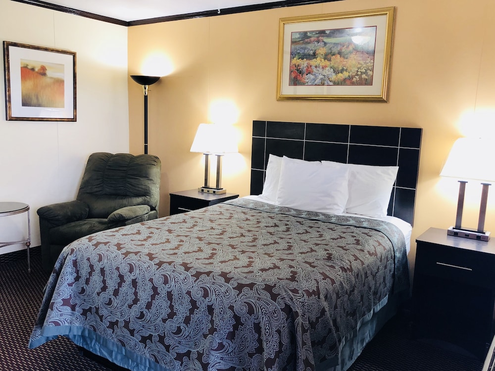 Flamingo Inn Oklahoma - photo 2