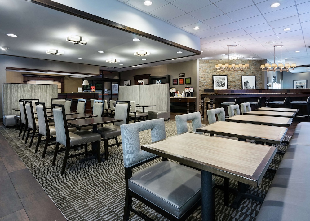 Hampton Inn Pittsburgh University Medical Center - photo 21