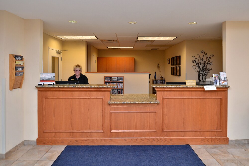 Candlewood Suites Williston by IHG - photo 33
