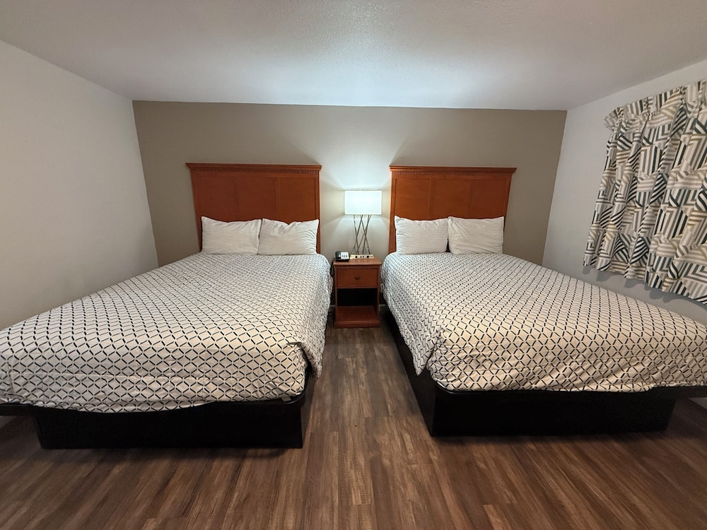 Budget Inn Bend by OYO - photo 10