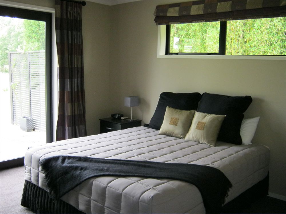 Abbey House — 4-Star Luxury Hotel in Kerikeri, New Zealand