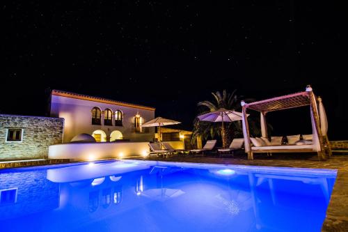 Casa Can Pep Cudula — 4-Star Luxury Hotel in Sant Joan De Labritja, Spain
