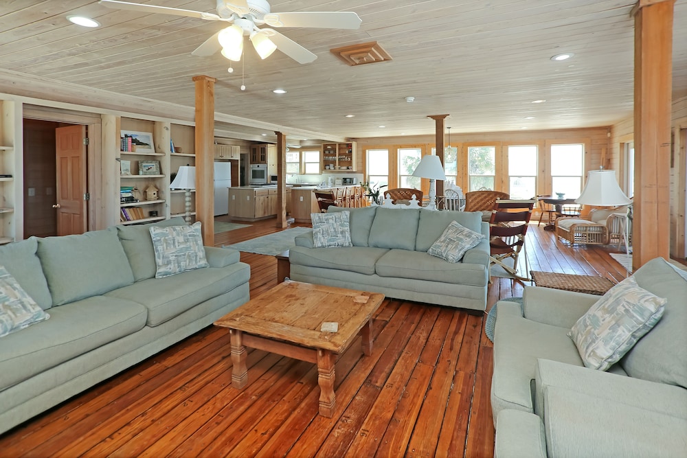 Ramblin Wreck — 4-Star Luxury Hotel in Port Saint Joe, United States