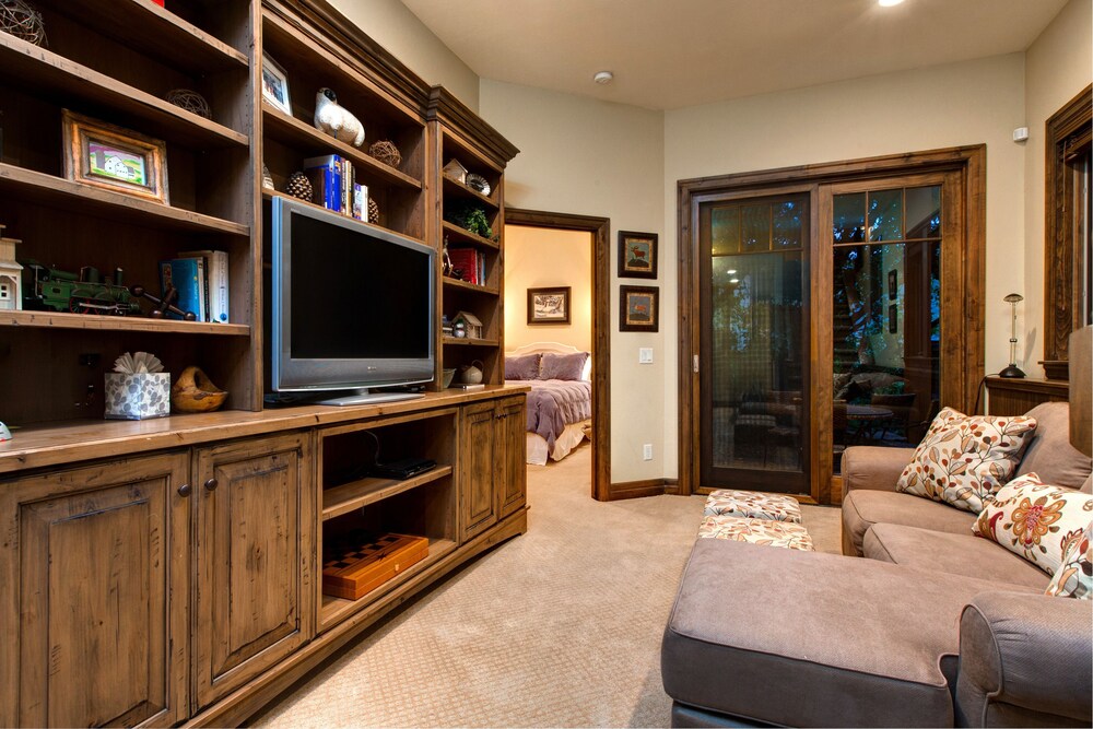 Abode at Big Moose Yacht Club - photo 25