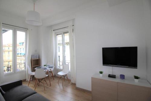 Nice Booking Medecin Notre Dame Lumineux — 4-Star Luxury Hotel in Nice, France
