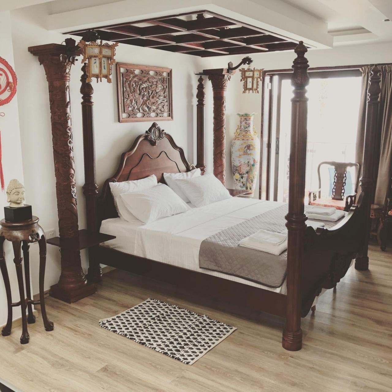 Buddha Suites