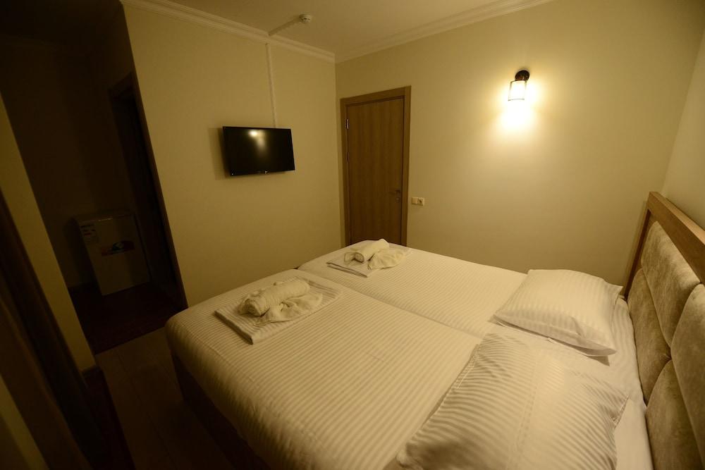 Hotel Aristocrat Batumi