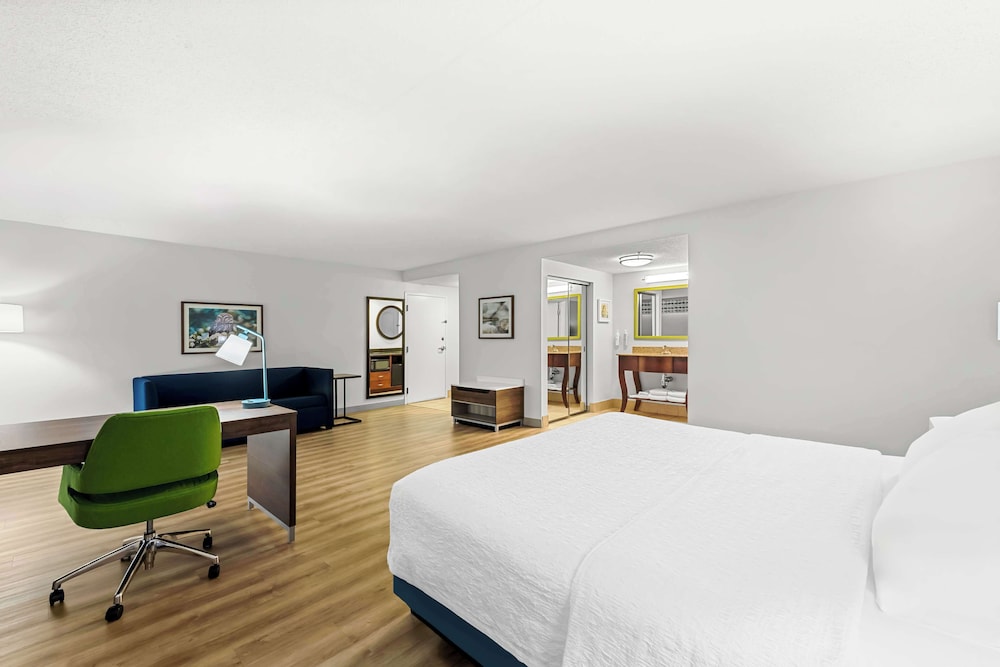 Hampton Inn Chattanooga North Ooltewah - photo 29