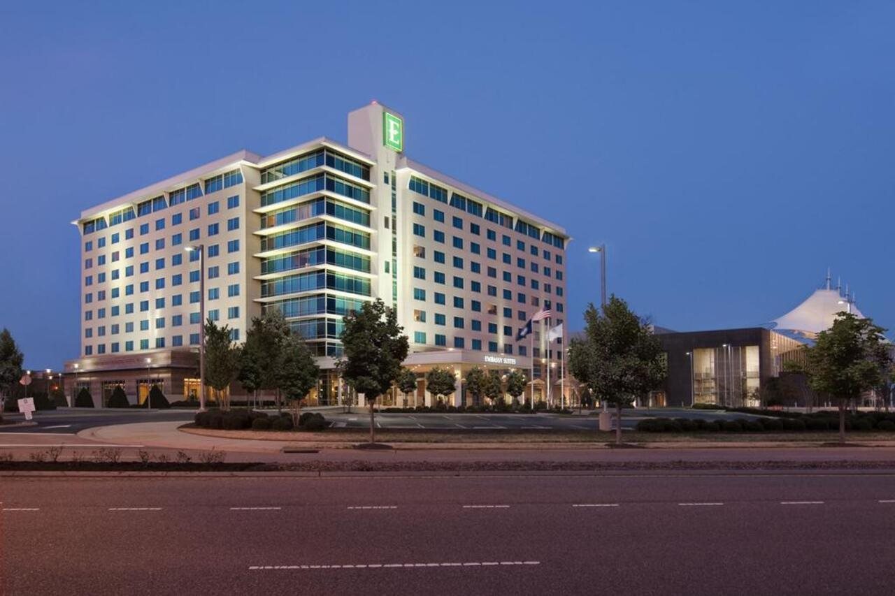 Embassy Suites By Hilton Hampton Convention Center — Hampton