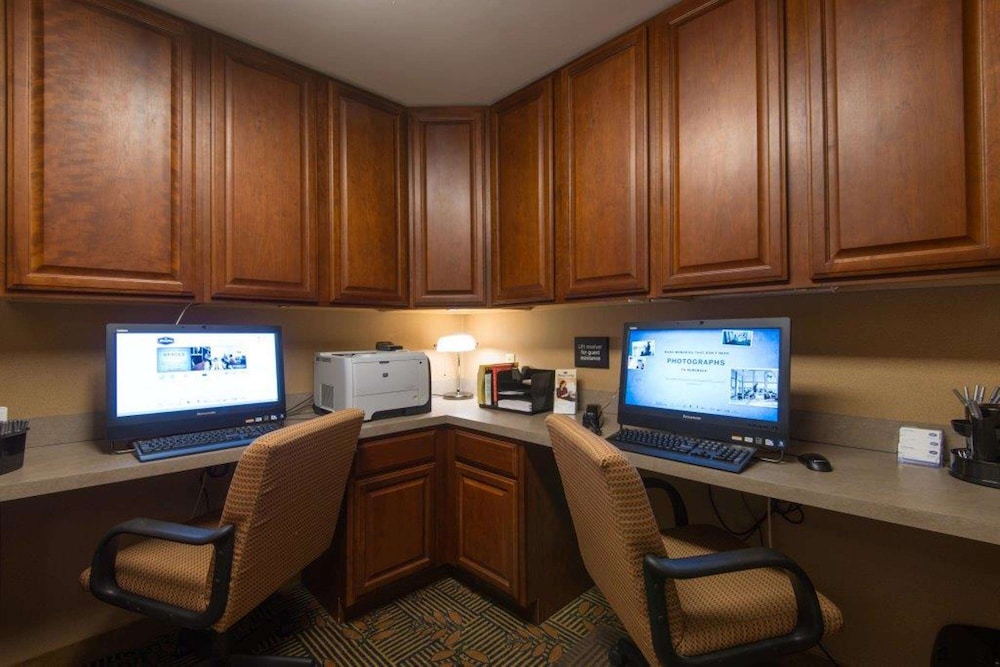 Hampton Inn White River Junction - photo 27