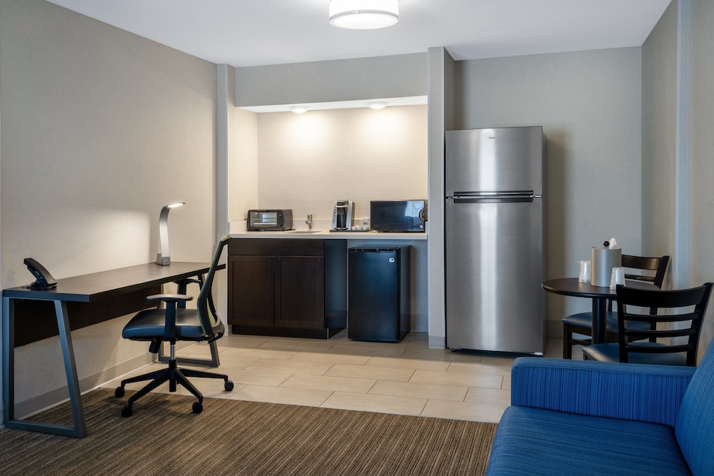 Holiday Inn Express Corydon by IHG - photo 15