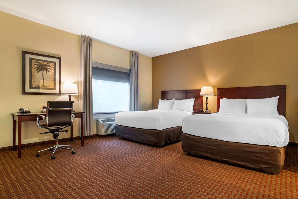Comfort Inn & Suites Crestview South - photo 28