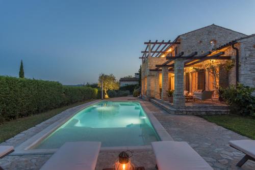 Villa Livia — 4-Star Luxury Hotel in Buzet, Croatia