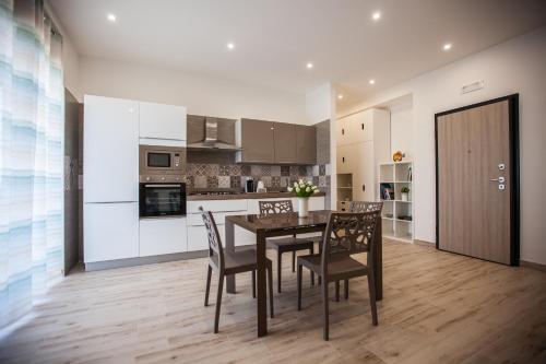 Marinella House — 4-Star Luxury Hotel in Siracusa, Italy