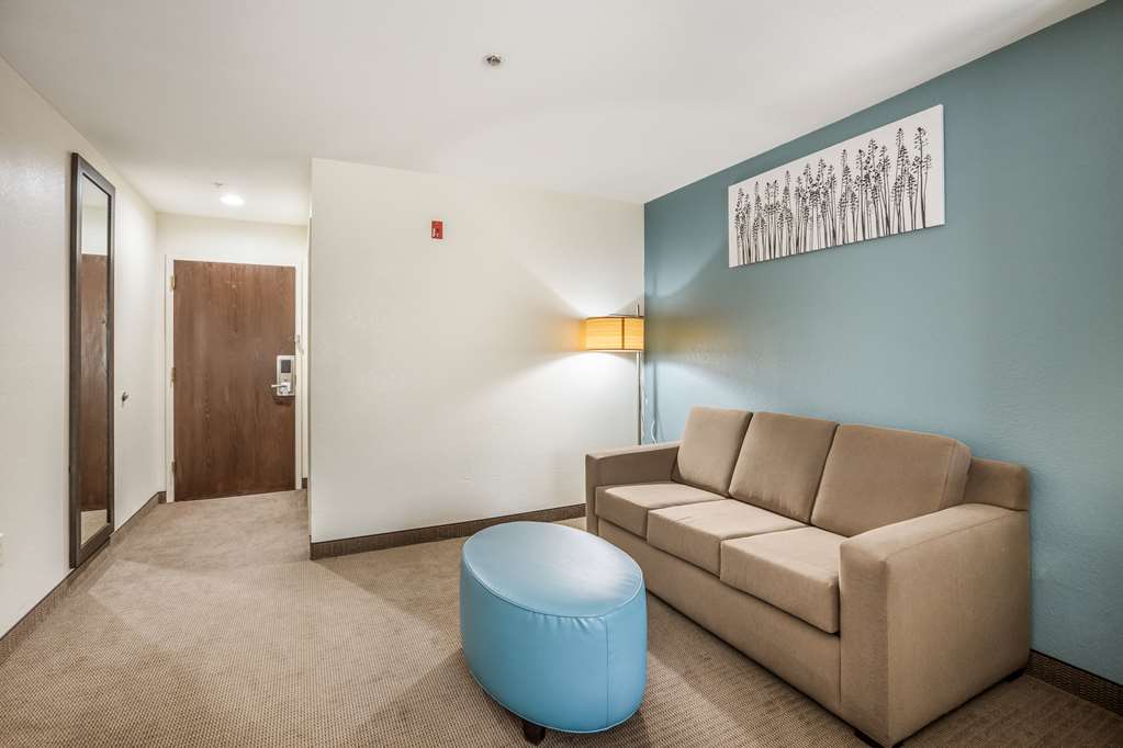 Sleep Inn & Suites Tallahassee Capitol - photo 46