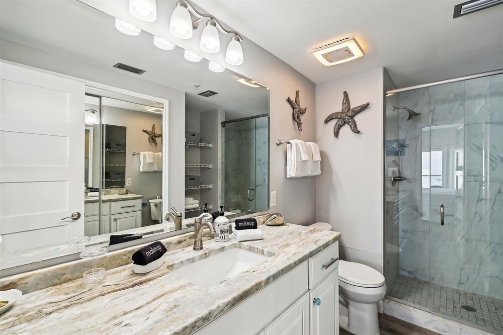 Waterview Towers 732 3 Bedroom Condo by RedAwning - photo 21
