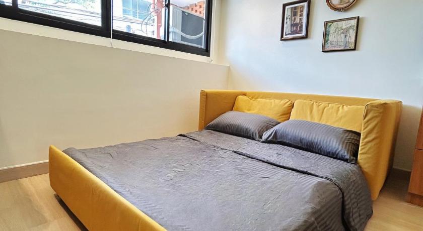 03Ekkamai Thonglor BTS ARL stylish apartment