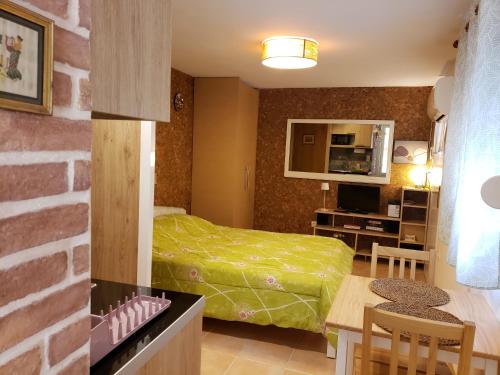 Athens Glyfada Studio — 4-Star Luxury Hotel in Athens, Greece