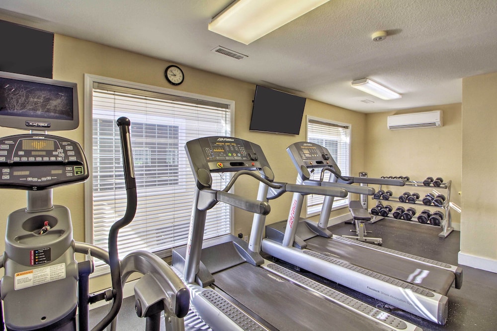 Pool and Dock Access Resort Condo in Branson - photo 19