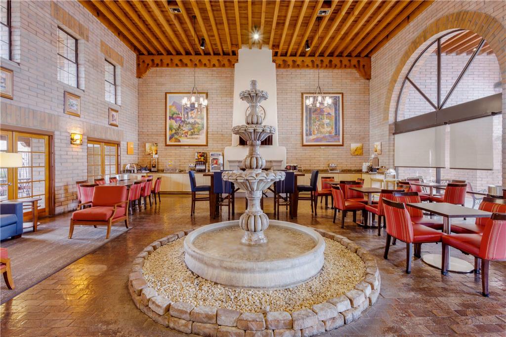 Comfort Suites Tucson near Sabino Canyon - photo 8