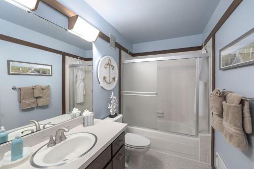 3823 Sand Dollar House condo — 4-Star Luxury Hotel in Castroville, United States