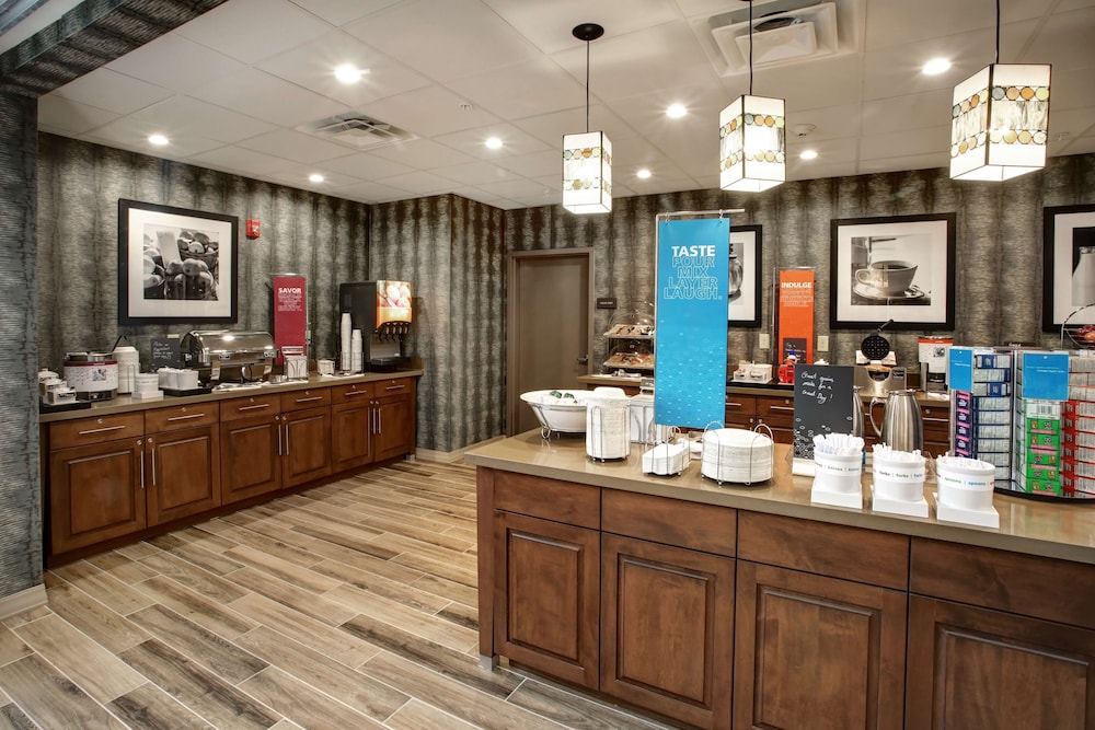 Hampton Inn & Suites Baltimore Aberdeen - photo 23