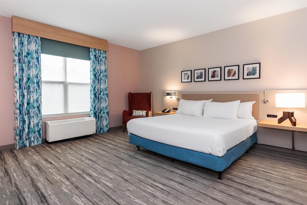 Hilton Garden Inn Auburn - photo 15