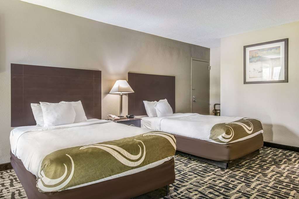Quality Inn & Suites York East - photo 16