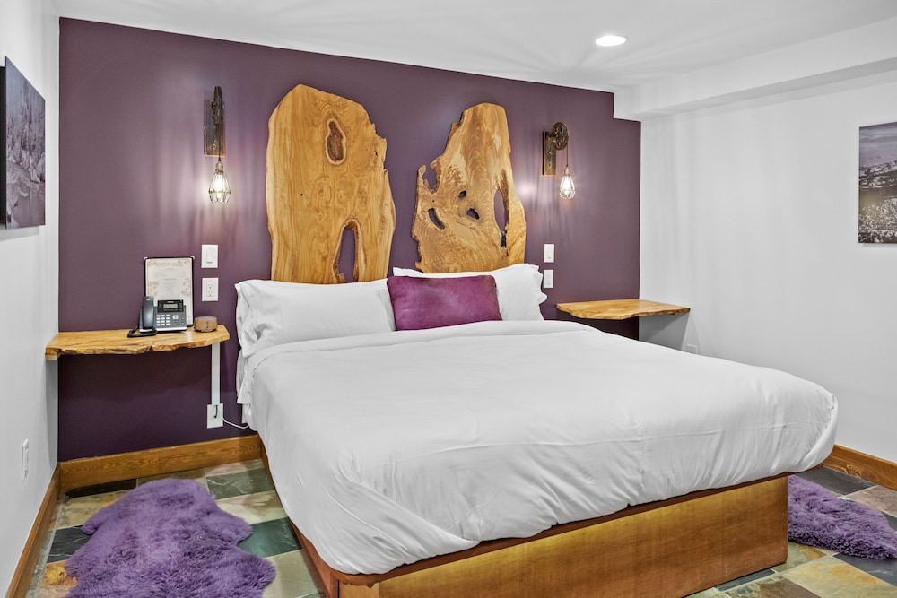 The Horton Hotel and Rooftop Lounge - photo 34
