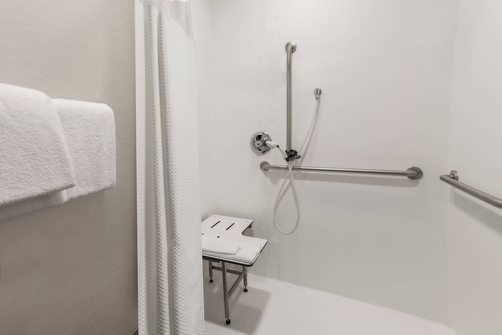 Courtyard by Marriott Boulder Broomfield - photo 19