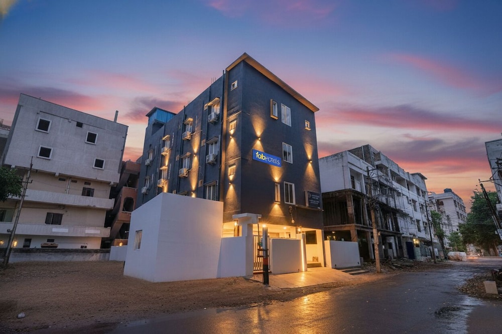 Cotton Tree Blossom Selected Hotel - carbon neutral hotel in Baoding