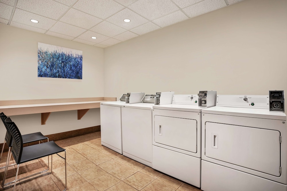 Homewood Suites by Hilton Phoenix Chandler - photo 27