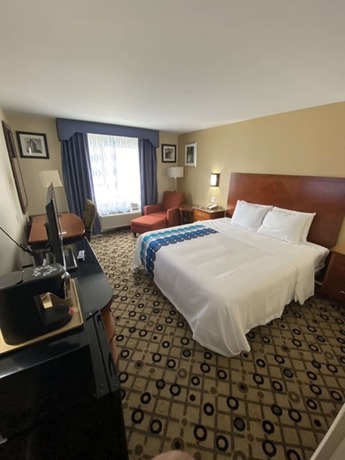 Baymont by Wyndham College Park Atlanta Airport South - photo 12