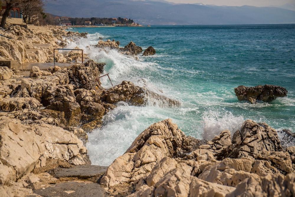 Di Blu — 4-Star Luxury Hotel in Novi Vinodolski, Croatia