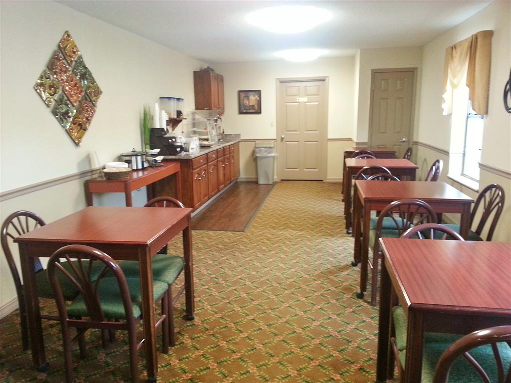 Americas Best Value Inn & Suites Maumelle North Little Rock - photo 17