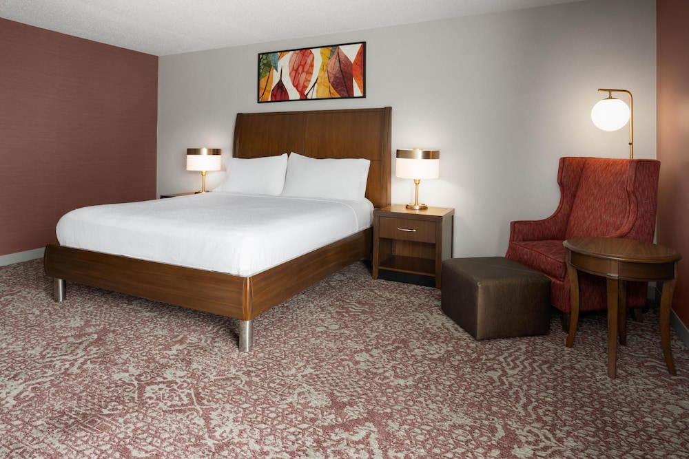 Hilton Garden Inn State College - photo 18