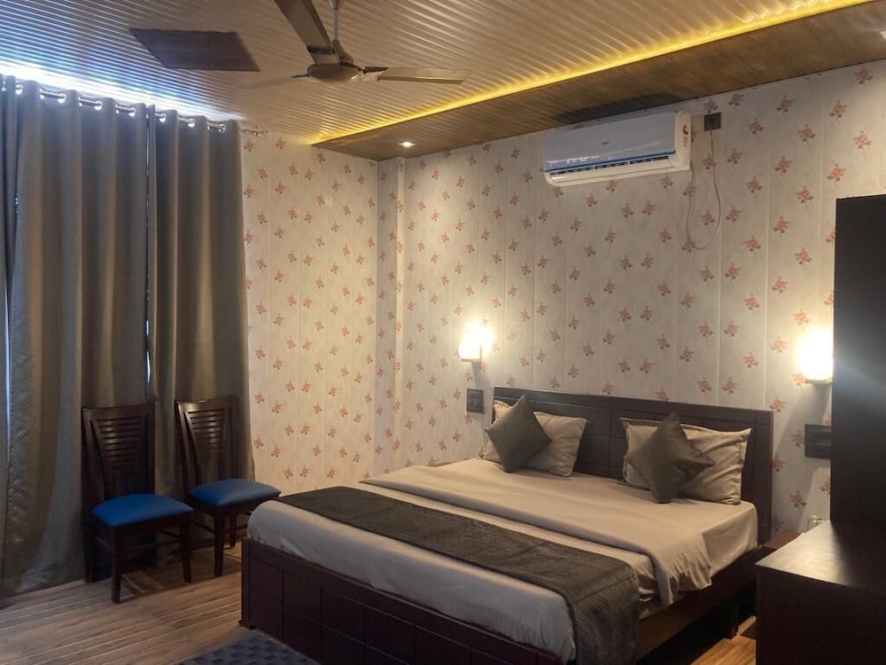 P.Vee Resorts in Nahan, India