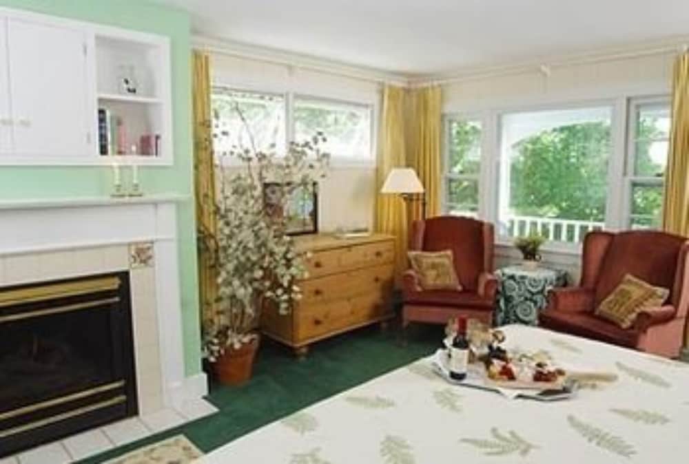 Deerhill Inn - photo 31