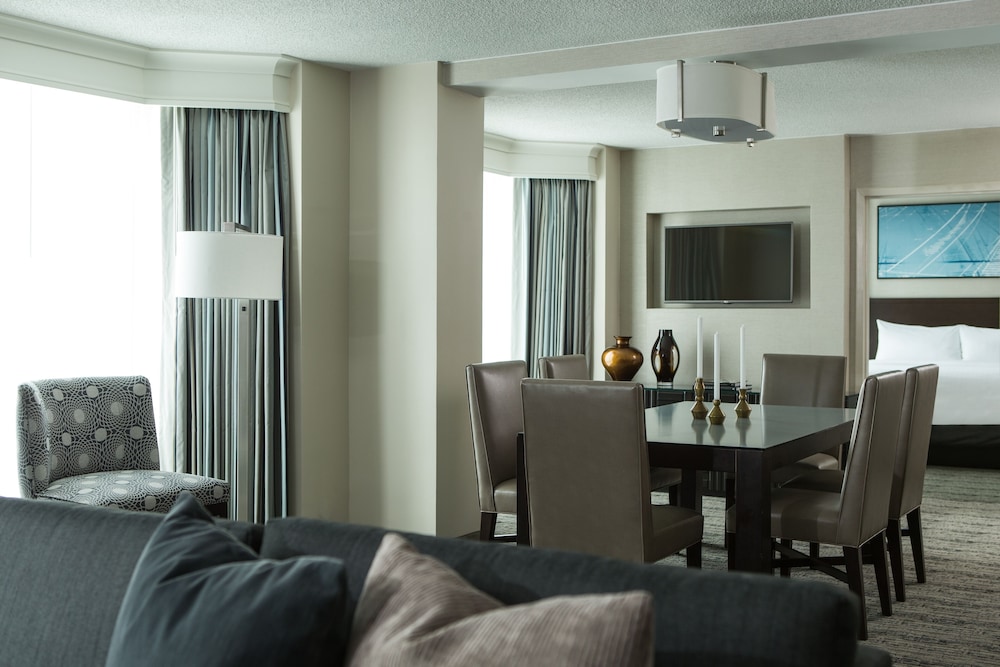 Homewood Suites by Hilton Downers Grove Chicago - photo 2