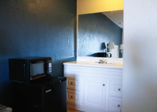 Flagstaff Motel - photo 8