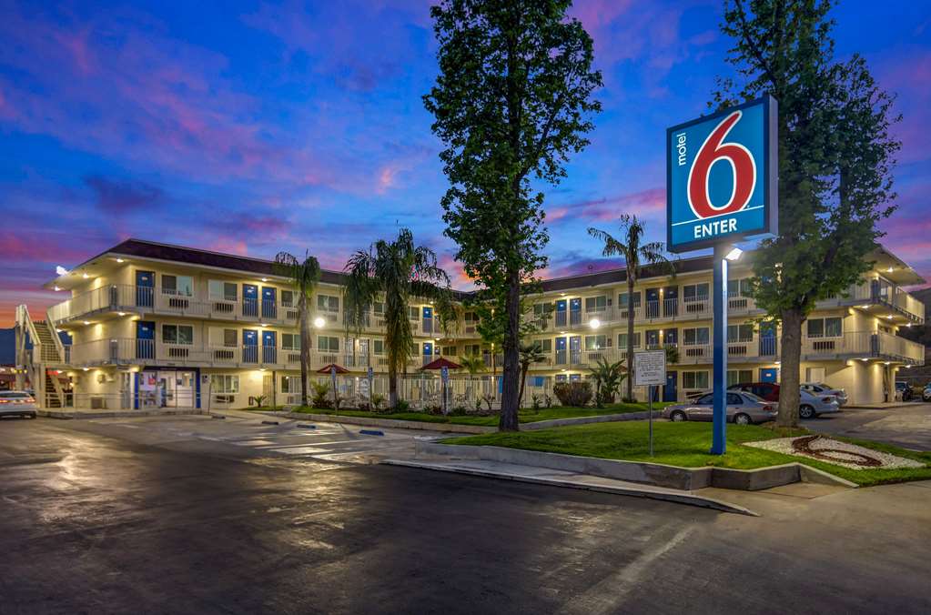 Motel 6 San Bernardino North - photo 3