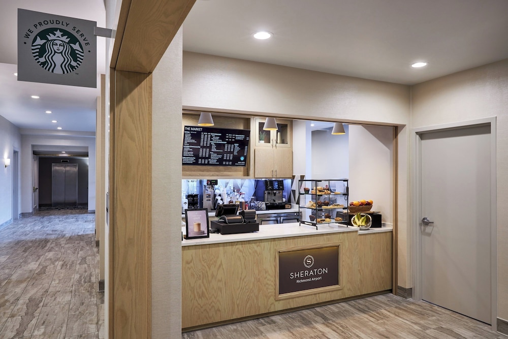 Sheraton Richmond Airport Hotel - photo 22
