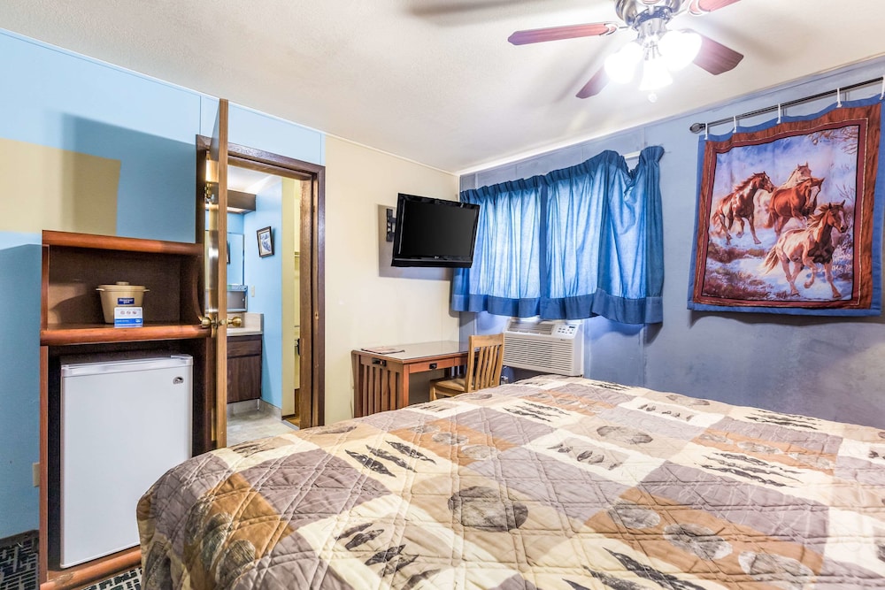 Rodeway Inn & Suites Big Water Antelope Canyon - photo 23