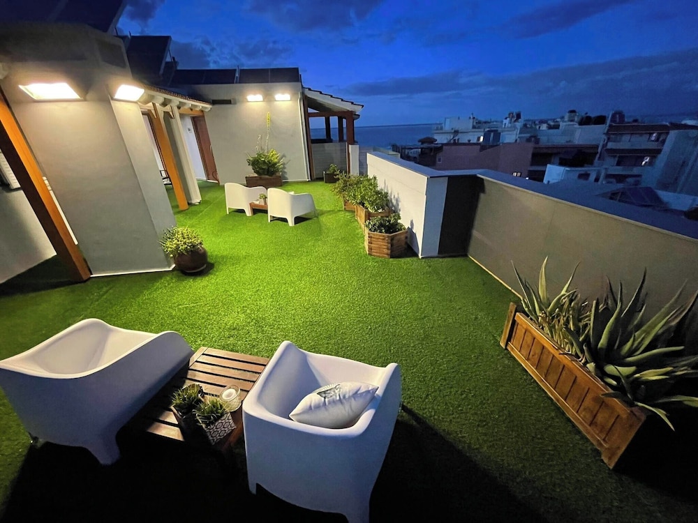 Hotel image of Kastro Hotel