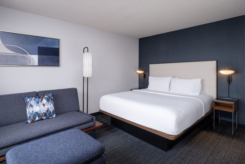 Courtyard by Marriott Salt Lake City Airport - photo 17