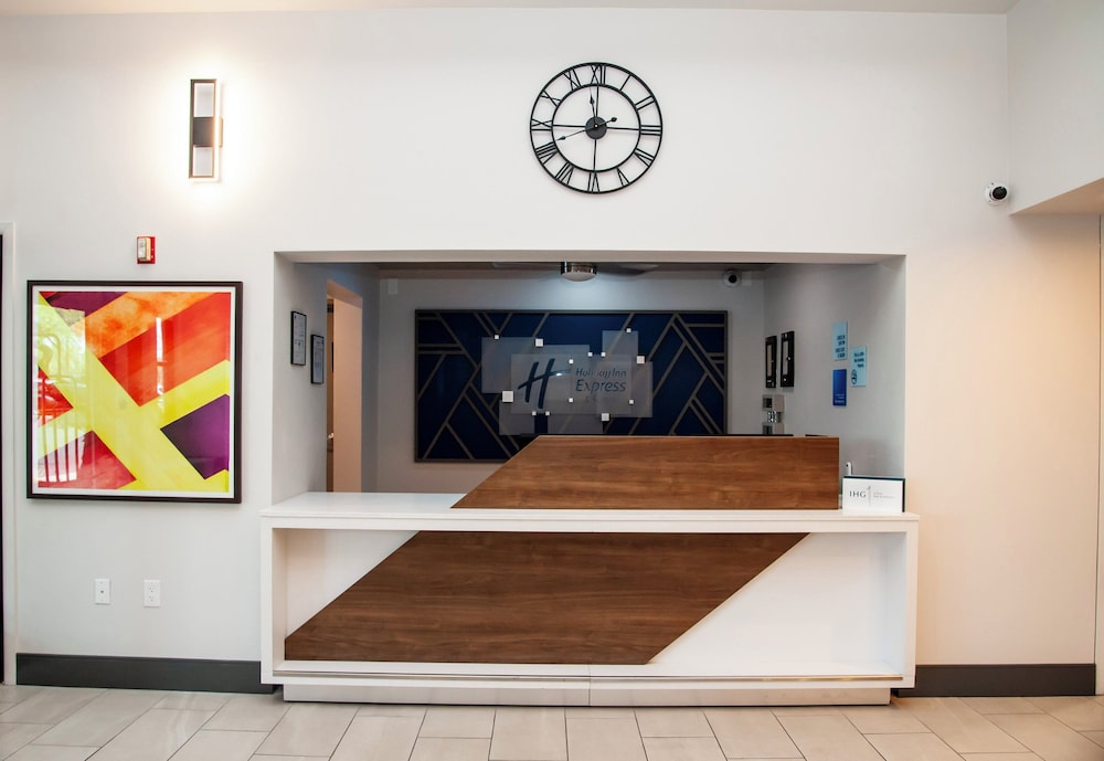 Holiday Inn Express Airport Tucson by IHG - photo 70
