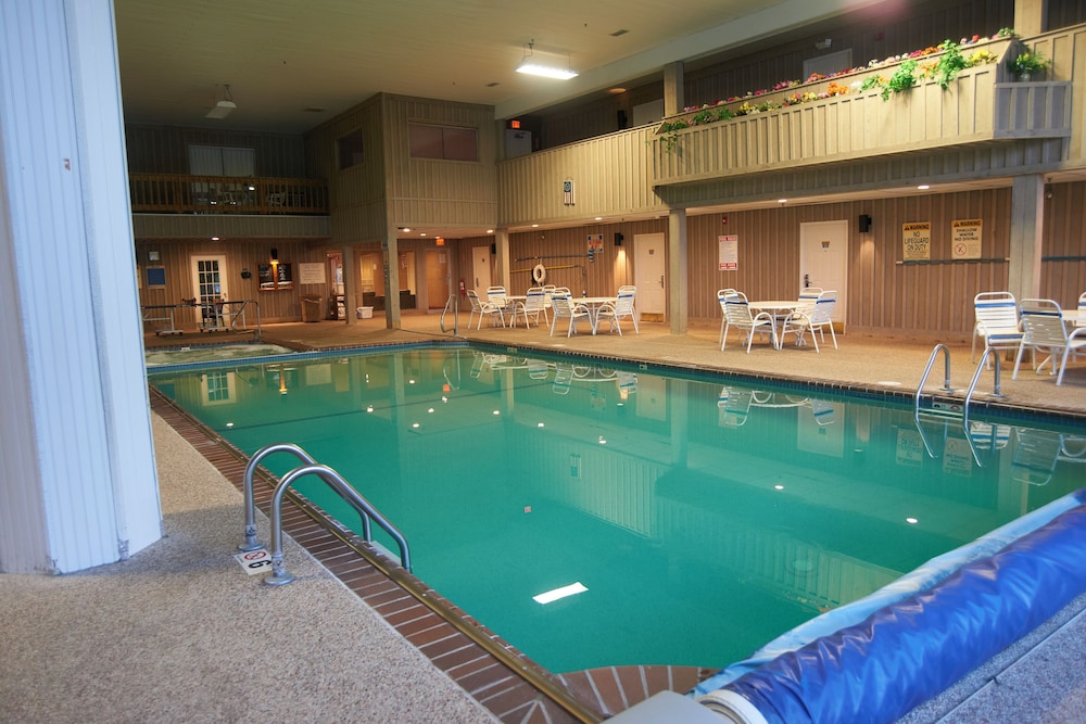Sandwich Lodge & Resort - photo 35
