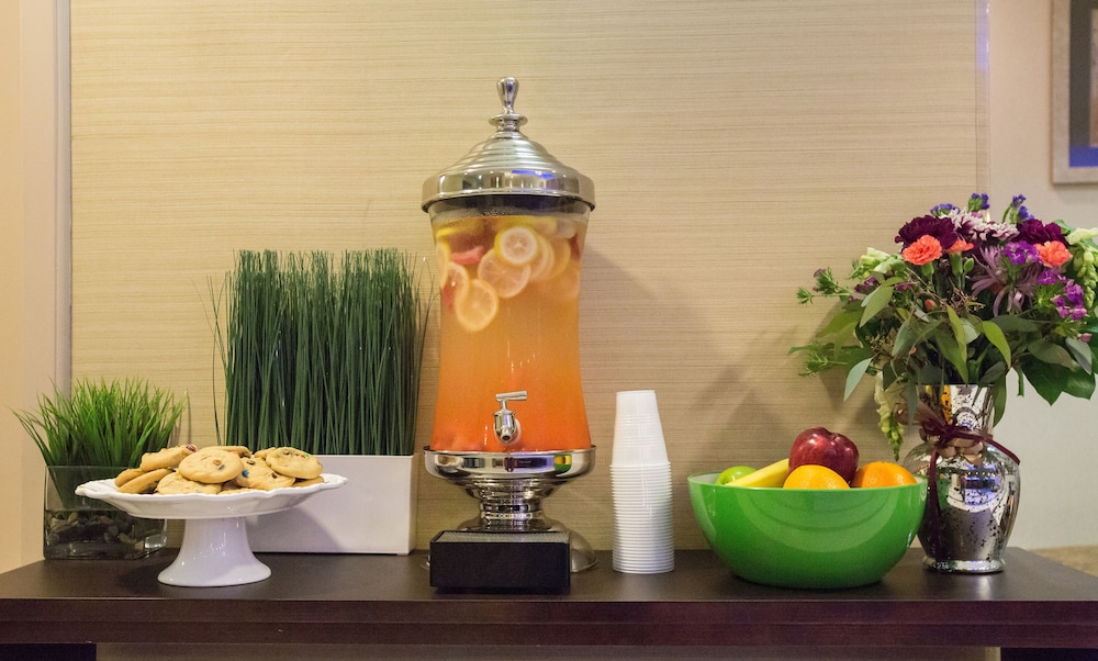 Holiday Inn Express Benicia by IHG - photo 34