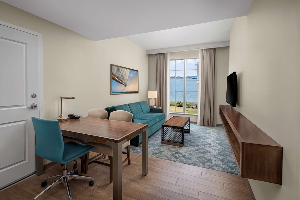 Embassy Suites by Hilton Charleston Harbor Mt. Pleasant - photo 36