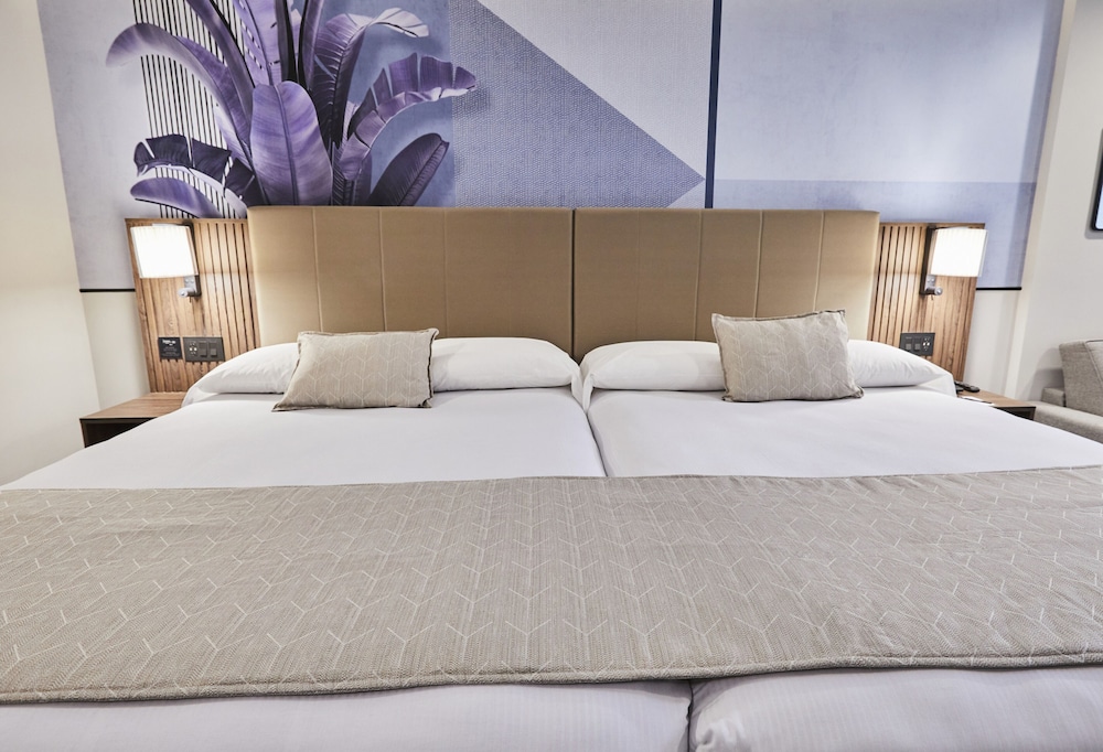 Hotel Riu Plaza Manhattan Times Square - photo 20